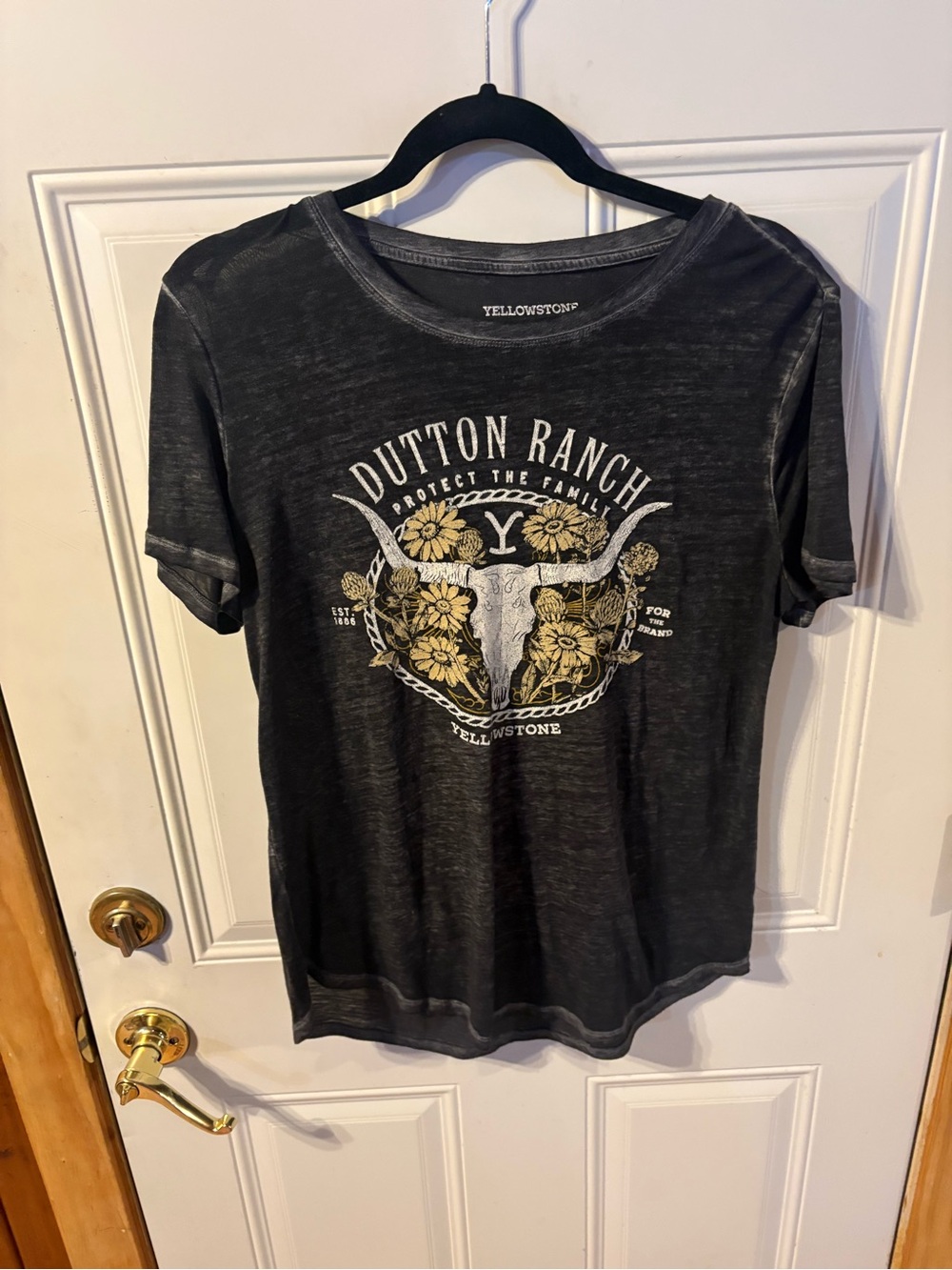 Yellowstone Sheer Tee Size Medium